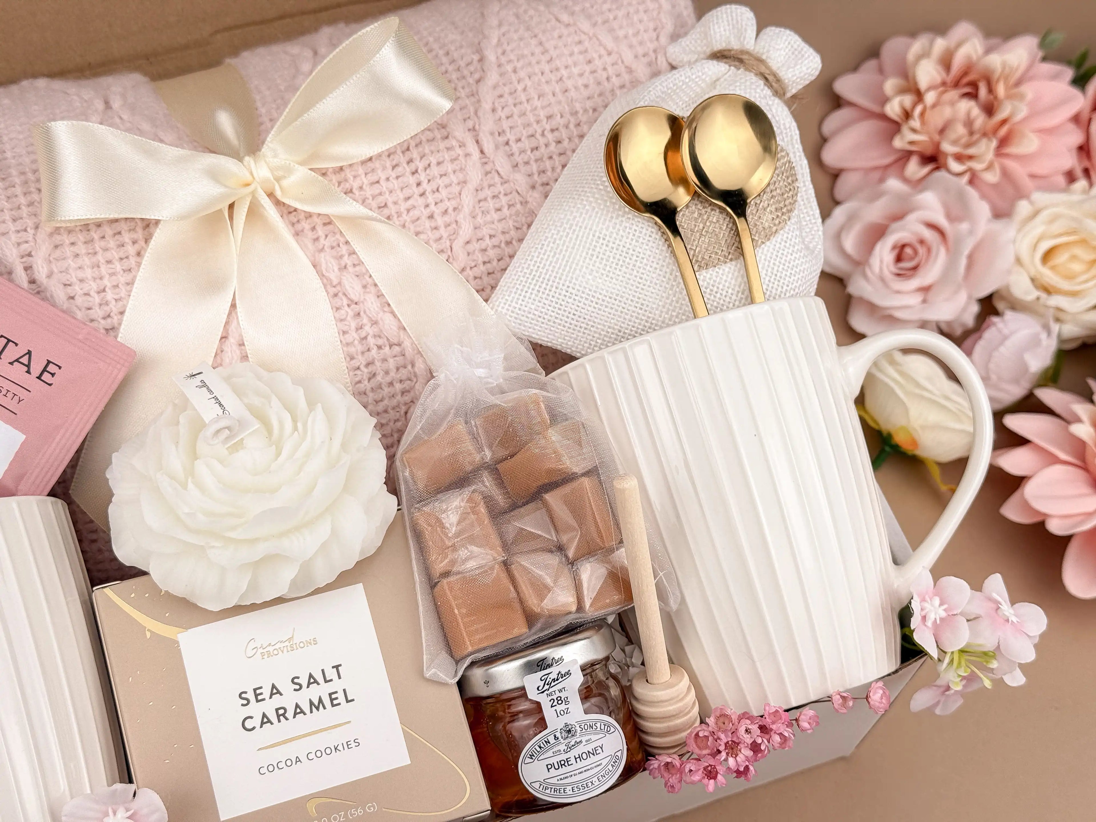 Romantic Gift Baskets for Couples