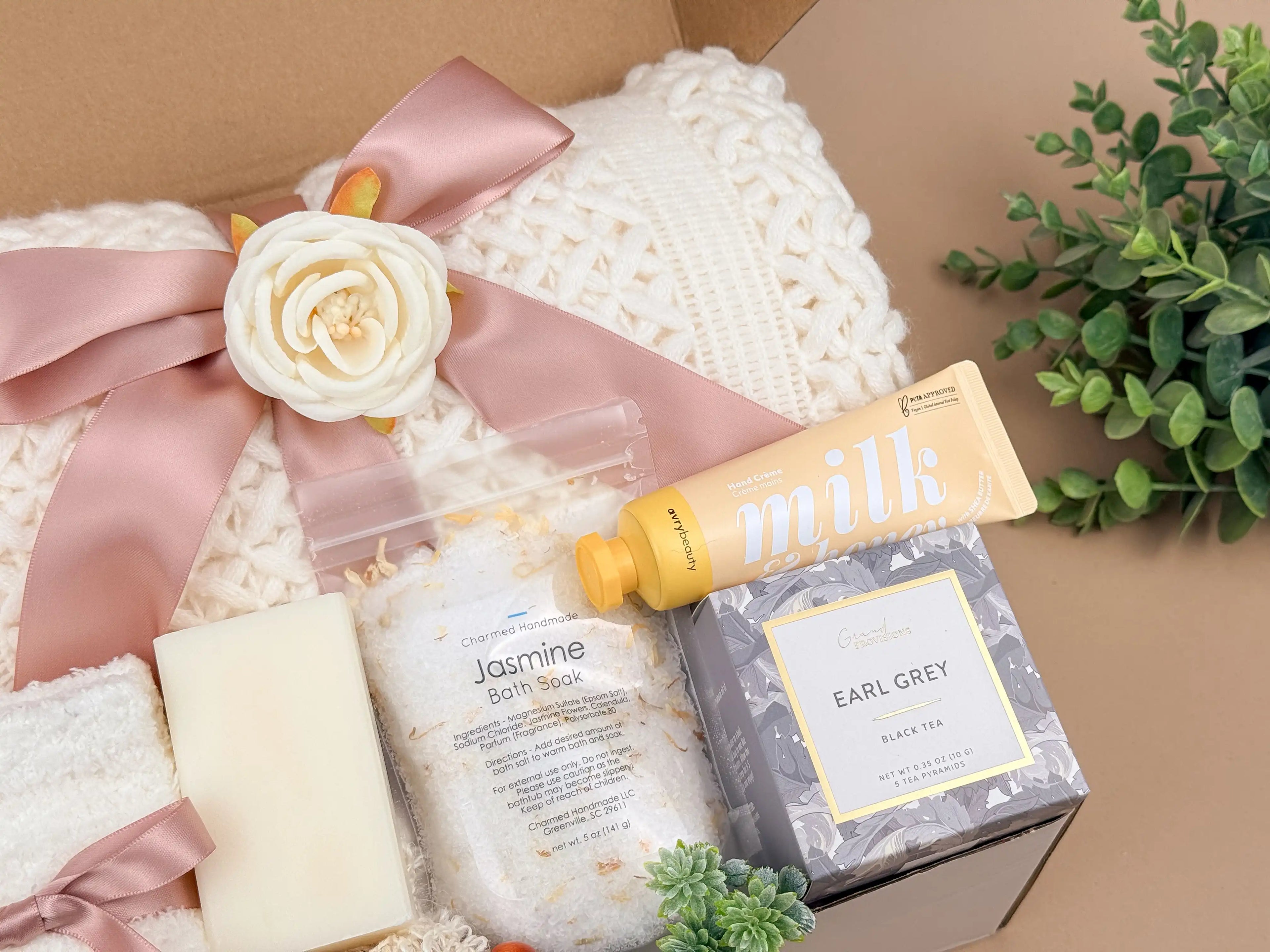 Gift Baskets for Women – Cozy Blanket & Earl Grey Tea Set