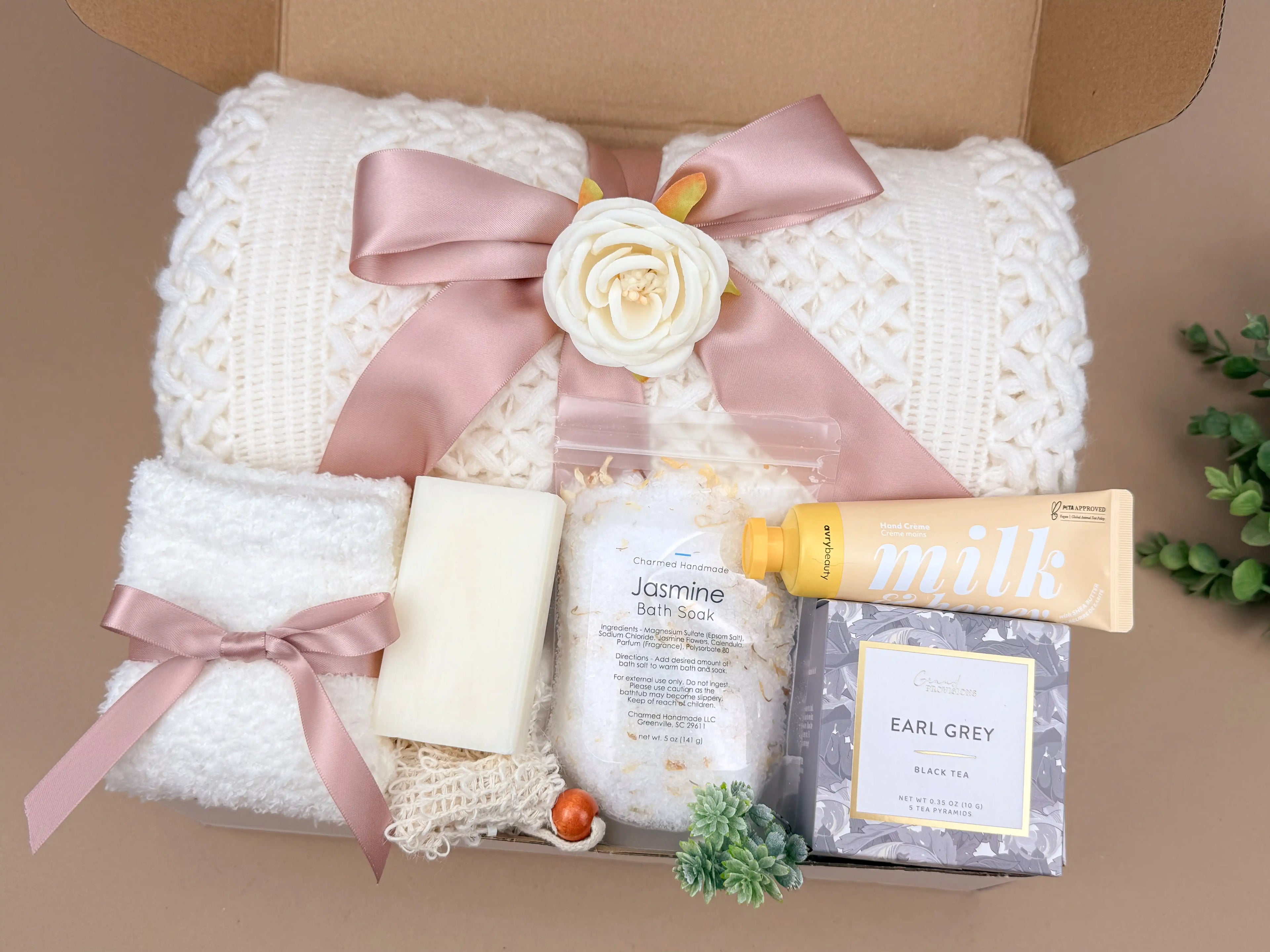 Gift Baskets for Women – Cozy Blanket & Earl Grey Tea Set