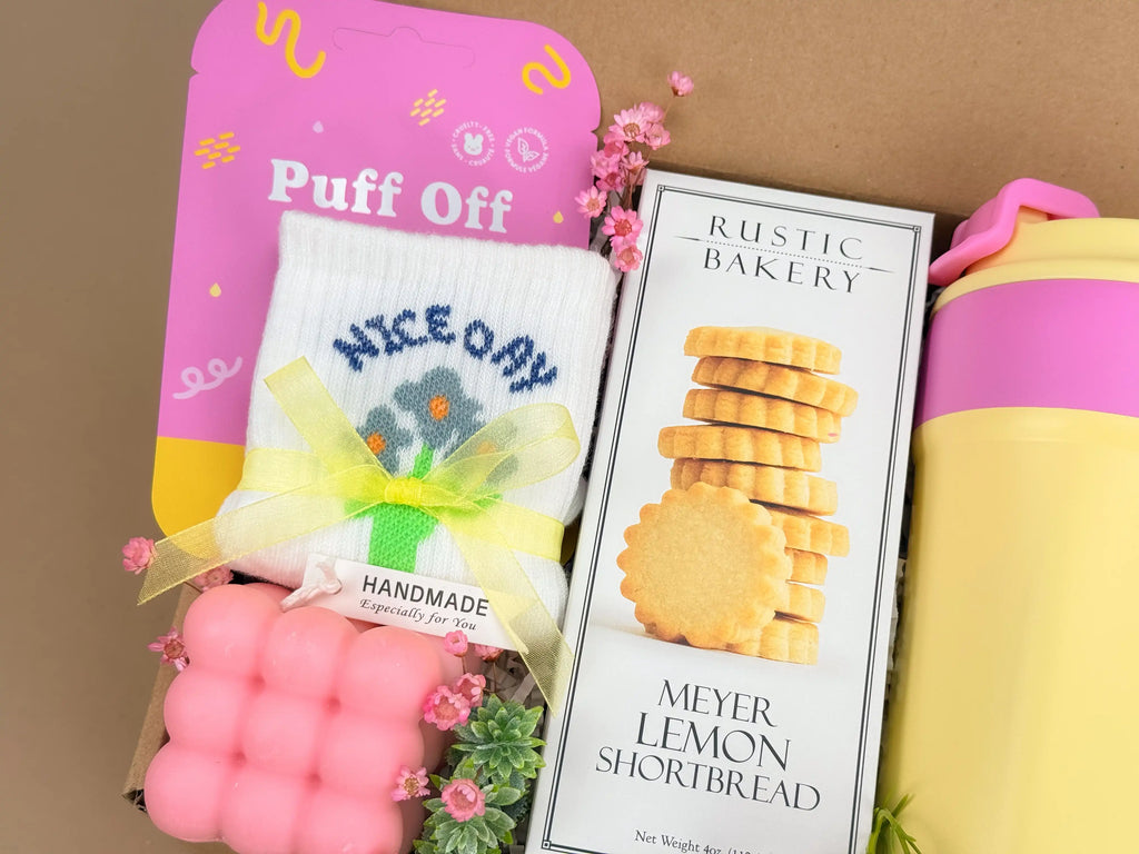 Self Care Gift Baskets – Candle, Tumbler & Socks for Her