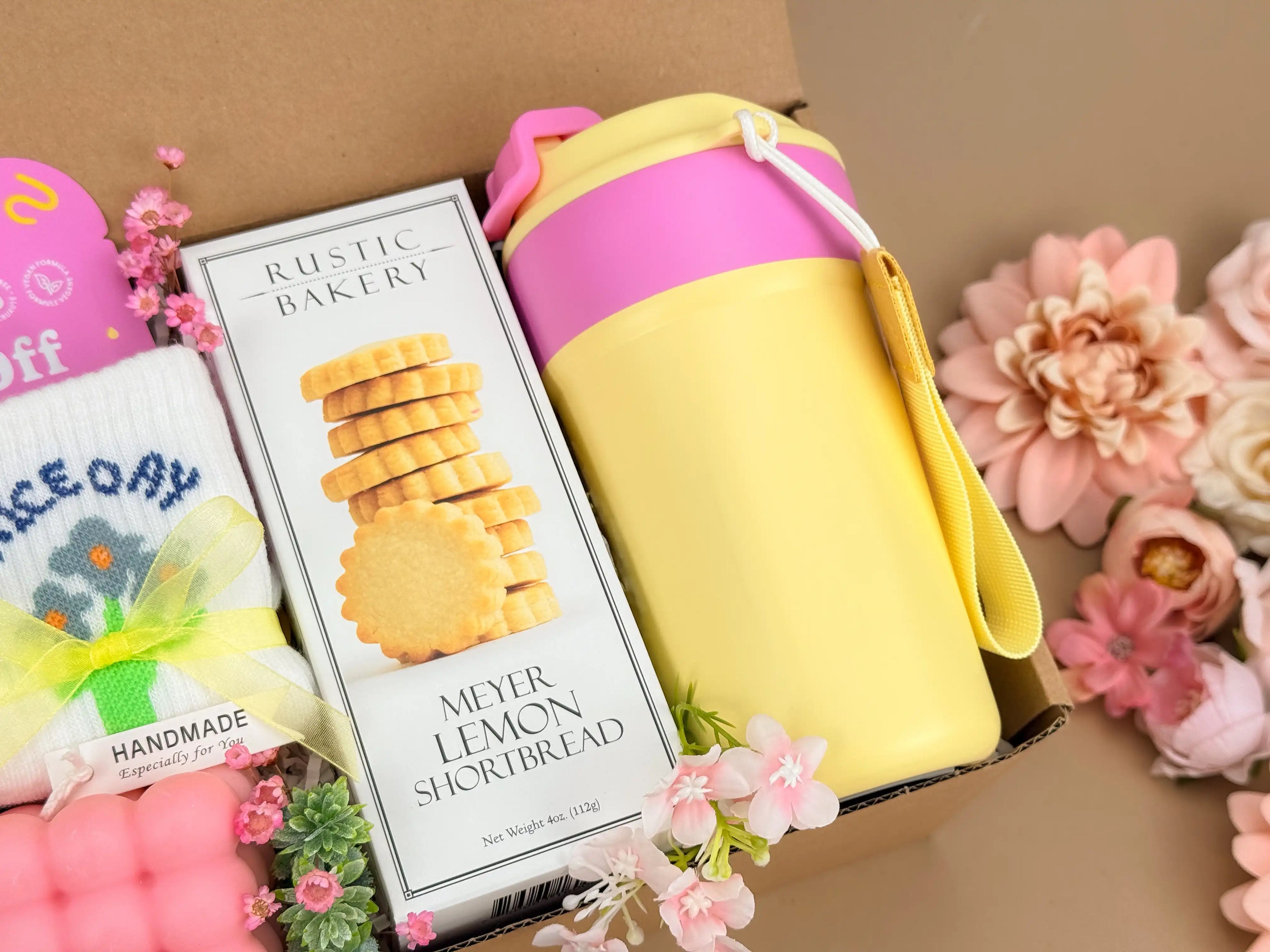 Self Care Gift Baskets – Candle, Tumbler & Socks for Her